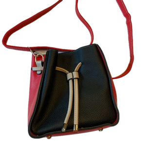 Medium bucket bag